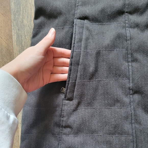 prAna Gray and Purple Quilted Sleeve Coat Size Medium - Picture 6 of 11